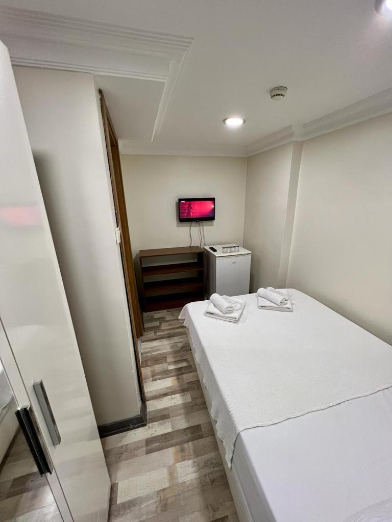 Eyfel Hotel Истанбул Екстериор снимка