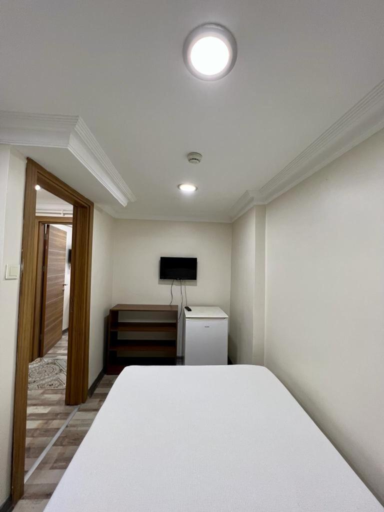 Eyfel Hotel Истанбул Екстериор снимка