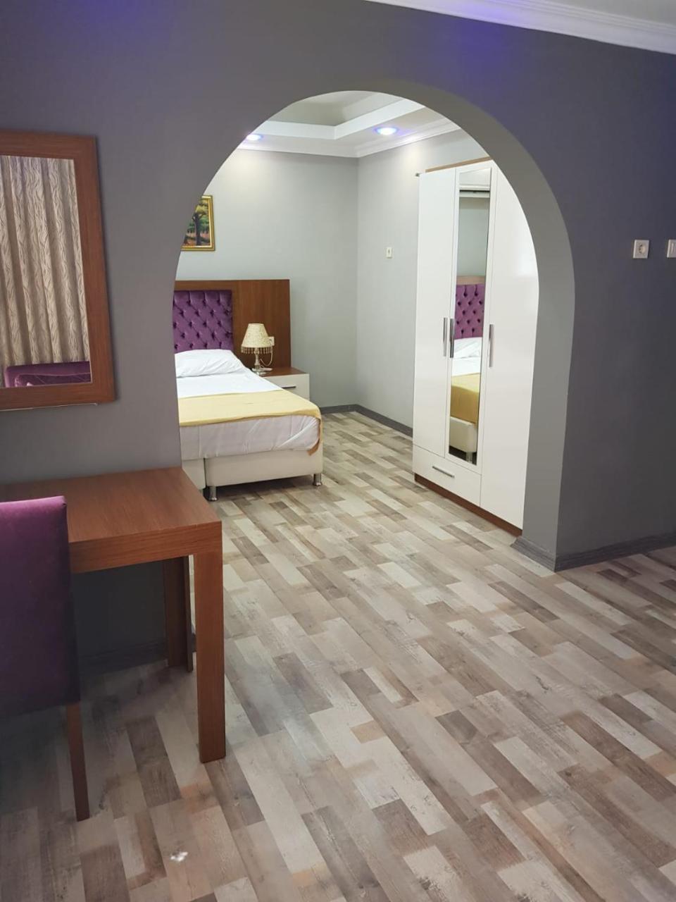 Eyfel Hotel Истанбул Екстериор снимка